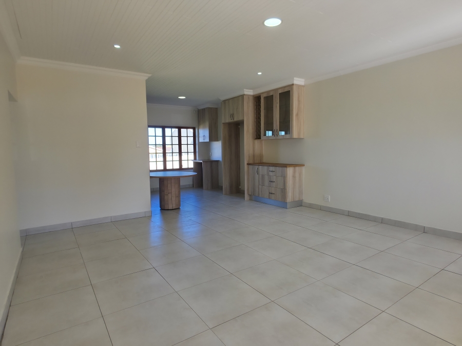 3 Bedroom Property for Sale in Wavecrest Eastern Cape